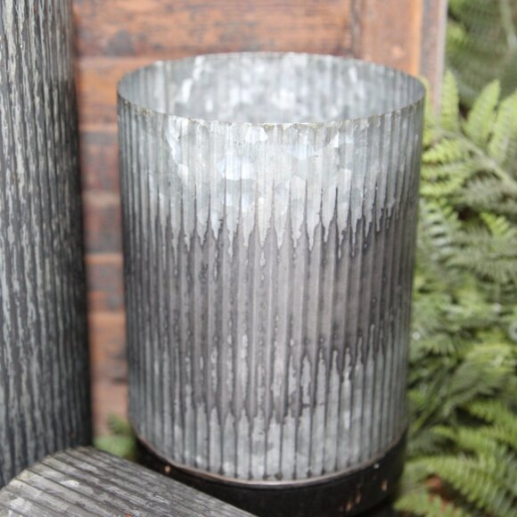 NEW Set of Rustic Corrugated Metal Zinc Farmhouse Cylinder Can Vases Pots - Picture 4 of 5